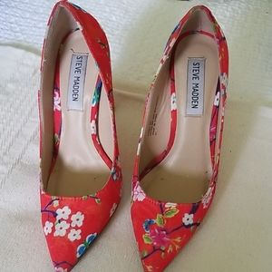 Steve Madden heels